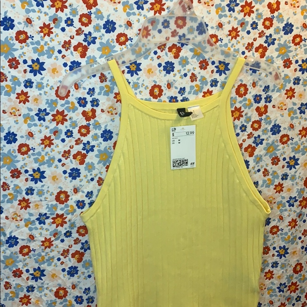 Halter top